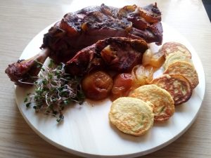 Łopatka pieczona z dzika